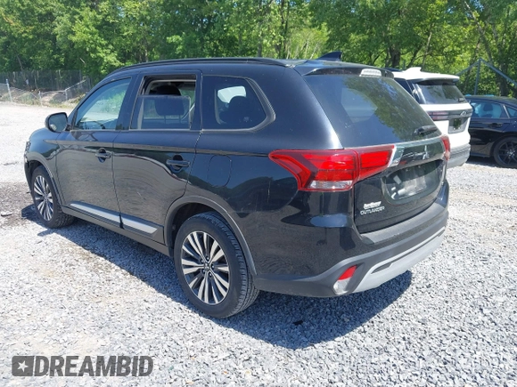 2020 Mitsubishi Outlander ES with VIN JA4AZ3A35LZ039956, listed as a IAAI auction lot 42570596 with 140,231 mi miles and . Bid and sale history available at DreamBid. Image 3.