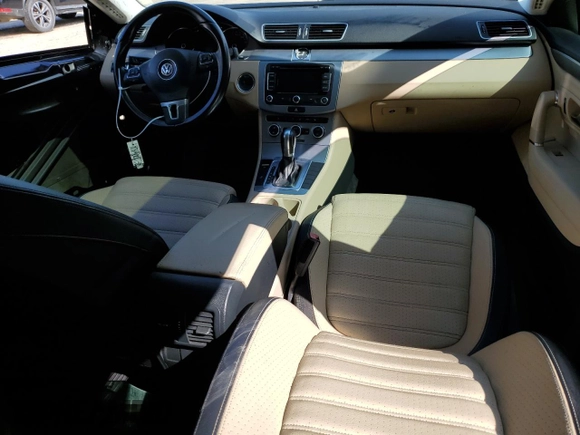 2013 Volkswagen CC Lux with VIN WVWRP7AN9DE561828, listed as a Copart auction lot 71457324 with 0 mi miles and Salvage Title. Bid and sale history available at carsss.com. Image 8.