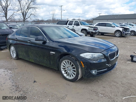 2011 BMW 5 Series 535i xDrive with VIN WBAFU7C53BC870662, listed as a IAAI auction lot 41875279 with 1 mi miles. Bid and sale history available at carsss.com. Image 1.