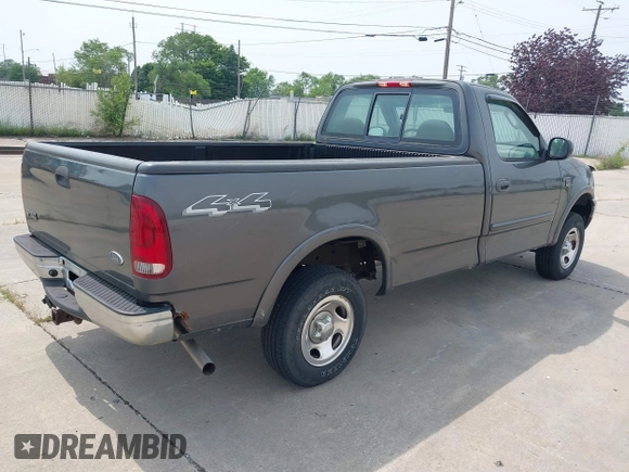 2003 Ford F-150 XL with VIN 1FTRF18L53NB39946, listed as a IAAI auction lot 42416342 with 281,541 mi miles and . Bid and sale history available at DreamBid. Image 4.