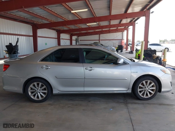 2014 Toyota Camry Hybrid LE with VIN 4T1BD1FK6EU128766, listed as a IAAI auction lot 42004487 with 280,013 mi miles. Bid and sale history available at carsss.com. Image 13.