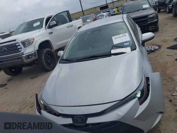 2023 Toyota Corolla LE z VIN 5YFB4MDEXPP064184, wystawiony jako IAAI lot #41511156 z przebiegiem 20 661 mil mil oraz . Historia ofert i sprzedaży dostępna na DreamBid. Obrazek 13.