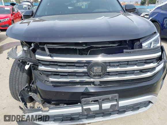 2021 Volkswagen Atlas SEL Premium with VIN 1V2TE2CA6MC220132, listed as a IAAI auction lot 41688148 with 57,249 mi miles and . Bid and sale history available at DreamBid. Image 6.