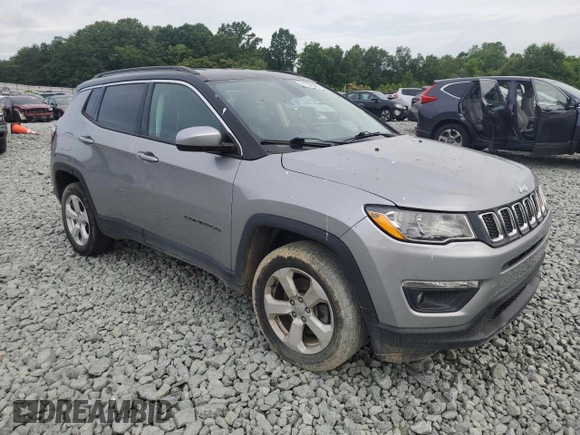 2018 Jeep Compass Latitude with VIN 3C4NJDBBXJT253193, listed as a Copart auction lot 61025465 with 80,850 mi miles and Salvage title. Bid and sale history available at DreamBid. Image 4.