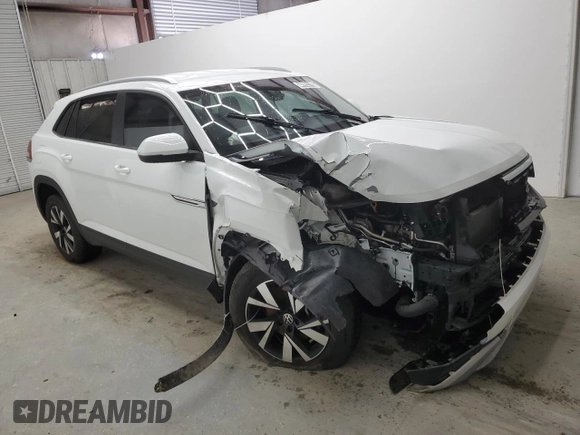 2022 Volkswagen Atlas SE with VIN 1V2LC2CAXNC227494, listed as a Copart auction lot 48955785 with 55,601 mi miles and Clean title. Bid and sale history available at DreamBid. Image 4.