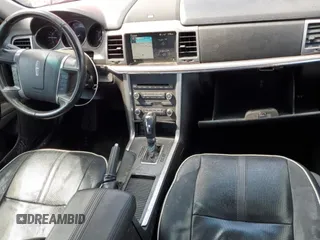 2011 Lincoln MKZ с VIN 3LNHL2GC6BR775827, выставлен на аукционе Copart как лот 55346005 с пробегом 145 373 миль миль и Списание • Salvage title. История ставок и продаж доступна на DreamBid. Изображение 8.