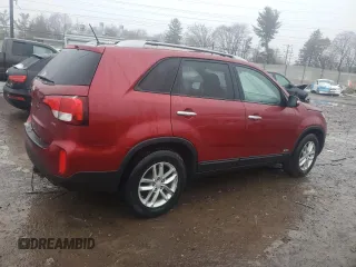 2014 Kia Sorento LX with VIN 5XYKTDA72EG462113, listed as a Copart auction lot 45081345 with 151,350 mi miles and Clean Title. Bid and sale history available at carsss.com. Image 3.