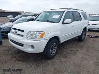 2006 Toyota Sequoia SR5 with VIN 5TDZT34A86S279237, listed as a IAAI auction lot 41804445 with 229,842 mi miles. Bid and sale history available at carsss.com. Image 2.
