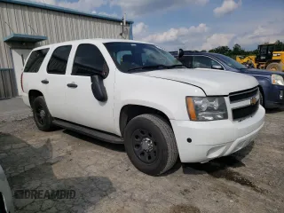 2013 Chevrolet Tahoe Commercial with VIN 1GNLC2E05DR328838, listed as a Copart auction lot 59747285 with 181,943 mi miles and Salvage title. Bid and sale history available at DreamBid. Image 4.