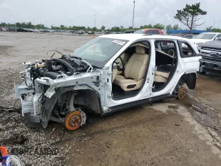2023 Jeep Grand Cherokee Limited с VIN 1C4RJHBG7P8779115, выставлен на аукционе Copart как лот 61483075 с пробегом Не указан миль и На запчасти • Non repairable. История ставок и продаж доступна на DreamBid. Изображение 1.
