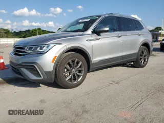 2022 Volkswagen Tiguan SE with VIN 3VV3B7AXXNM150120, listed as a Copart auction lot 54831975 with 55,993 mi miles and Salvage title. Bid and sale history available at DreamBid. Image 1.