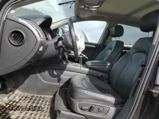 2009 Audi Q7 z VIN WA1AY74L59D008525, wystawiony jako Copart lot #76812104 z przebiegiem 218 747 mil mil oraz Szkoda całkowita • Salvage title. Historia ofert i sprzedaży dostępna na DreamBid. Obrazek 7.