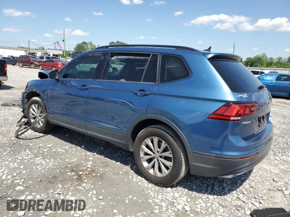 2020 Volkswagen Tiguan S with VIN 3VV1B7AX6LM137823, listed as a Copart auction lot 52152295 with Not provided miles and Salvage title. Bid and sale history available at DreamBid. Image 2.