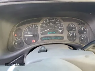 2003 GMC Sierra Denali z VIN 2GTFK69U031261036, wystawiony jako Copart lot #75353324 z przebiegiem 192 762 mil mil oraz Szkody całkowita. Historia ofert i sprzedaży dostępna na DreamBid. Obrazek 9.
