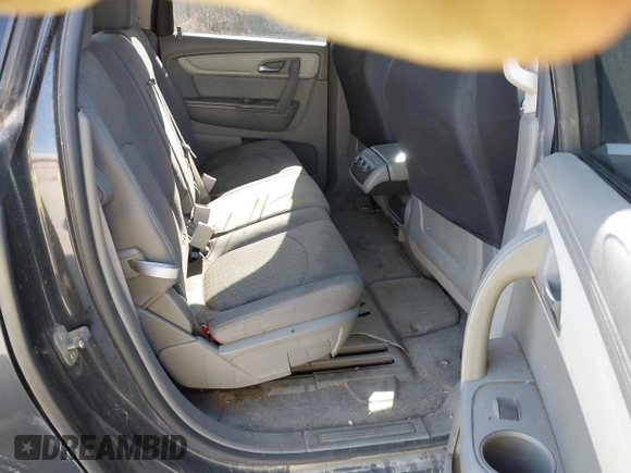 2015 Chevrolet Traverse LT with VIN 1GNKVGKD4FJ253688, listed as a IAAI auction lot 41973843 with 181,239 mi miles and . Bid and sale history available at DreamBid. Image 8.