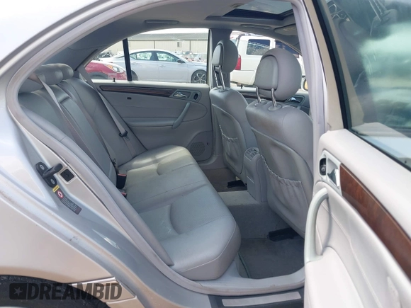2002 Mercedes-Benz C 230/260/280/320 with VIN WDBRF61J42F280245, listed as a IAAI auction lot 42522610 with 85,604 mi miles and . Bid and sale history available at DreamBid. Image 8.