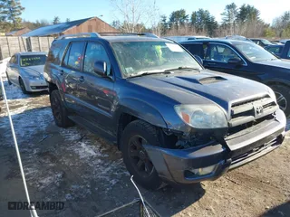 2004 Toyota 4Runner SR5 with VIN JTEBU14R540029930, listed as a IAAI auction lot 41442721 with 246,130 mi miles. Bid and sale history available at carsss.com. Image 1.