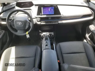2023 Toyota Prius LE z VIN JTDACAAUXP3005928, wystawiony jako Copart lot #56358905 z przebiegiem 38 417 mil mil oraz Szkoda całkowita • Salvage title. Historia ofert i sprzedaży dostępna na DreamBid. Obrazek 8.