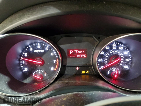 2018 Kia Sedona LX with VIN KNDMB5C1XJ6381951, listed as a Copart auction lot 85641754 with 152,134 mi miles and Salvage Title. Bid and sale history available at carsss.com. Image 9.