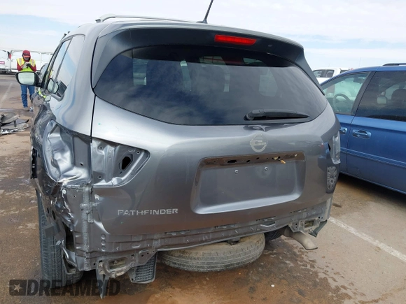 2018 Nissan Pathfinder SL with VIN 5N1DR2MN6JC606813, listed as a IAAI auction lot 41684732 with 101,953 mi miles. Bid and sale history available at carsss.com. Image 6.