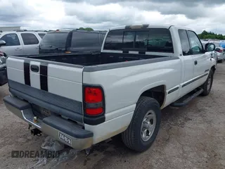 1998 Dodge 1500 с VIN 1B7HC13Y1WJ234944, выставлен на аукционе IAAI как лот 42322057 с пробегом 164 985 миль миль и . История ставок и продаж доступна на DreamBid. Изображение 4.