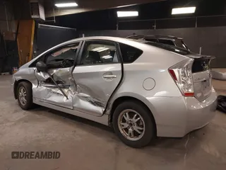 2010 Toyota Prius II z VIN JTDKN3DU1A5159638, wystawiony jako IAAI lot #42253833 z przebiegiem 187 646 mil mil oraz . Historia ofert i sprzedaży dostępna na DreamBid. Obrazek 3.