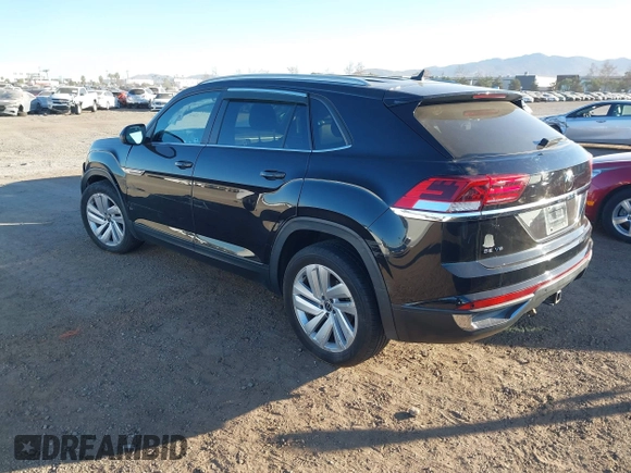 2021 Volkswagen Atlas SE with VIN 1V2WE2CA2MC221789, listed as a IAAI auction lot 41308009 with 53,627 mi miles and . Bid and sale history available at DreamBid. Image 3.