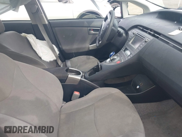 2015 Toyota Prius Four with VIN JTDKN3DU4F1971644, listed as a IAAI auction lot 41904201 with 106,530 mi miles. Bid and sale history available at carsss.com. Image 5.