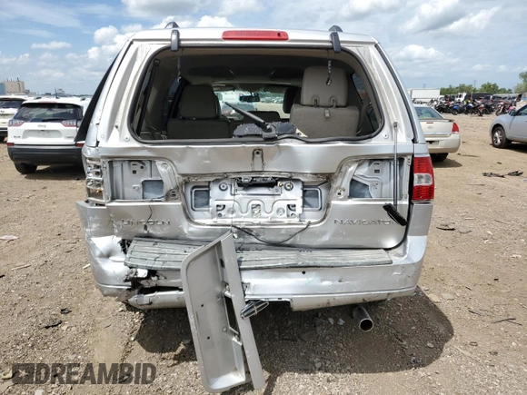 2012 Lincoln Navigator with VIN 5LMJJ2H52CEL04542, listed as a Copart auction lot 62708385 with 84,192 mi miles and Salvage title. Bid and sale history available at DreamBid. Image 6.