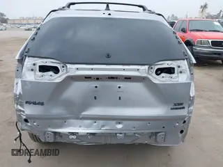 2021 Toyota RAV4 Hybrid XSE z VIN 4T3E6RFV9MU027713, wystawiony jako IAAI lot #42587759 z przebiegiem 28 806 mil mil oraz . Historia ofert i sprzedaży dostępna na DreamBid. Obrazek 19.