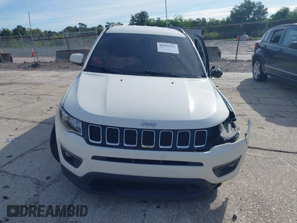 2019 Jeep Compass Altitude with VIN 3C4NJCBB3KT676807, listed as a IAAI auction lot 42595932 with 104,505 mi miles and . Bid and sale history available at DreamBid. Image 11.