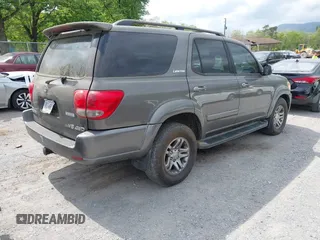 2007 Toyota Sequoia Limited with VIN 5TDBT48A57S292630, listed as a IAAI auction lot 42123231 with 245,692 mi miles and . Bid and sale history available at DreamBid. Image 4.