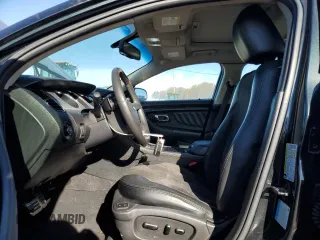 2010 Ford Taurus SHO with VIN 1FAHP2KT6AG153644, listed as a Copart auction lot 42952425 with 124,928 mi miles and Salvage title. Bid and sale history available at DreamBid. Image 7.
