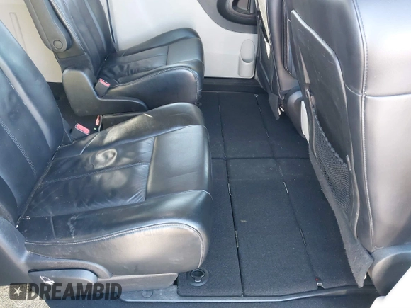 2014 Chrysler Town & Country Limited with VIN 2C4RC1GGXER176316, listed as a IAAI auction lot 41423119 with 150,109 mi miles and . Bid and sale history available at DreamBid. Image 8.
