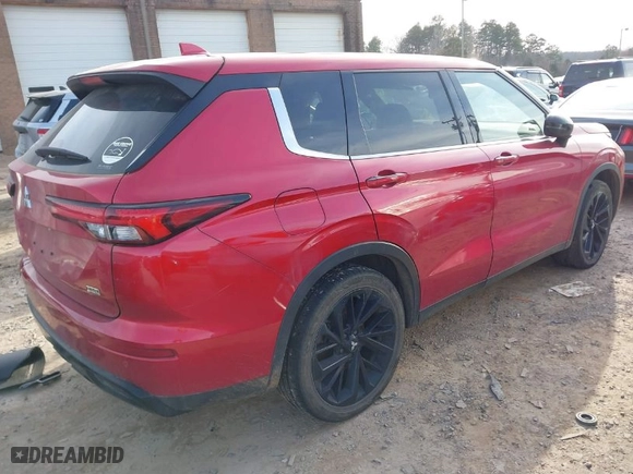 2022 Mitsubishi Outlander SE with VIN JA4J4UA86NZ054971, listed as a IAAI auction lot 41584819 with 59,194 mi miles. Bid and sale history available at carsss.com. Image 4.