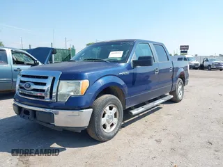 2010 Ford F-150 XL with VIN 1FTEW1C82AKA18064, listed as a IAAI auction lot 40208366 with 233,600 mi miles. Bid and sale history available at carsss.com. Image 2.