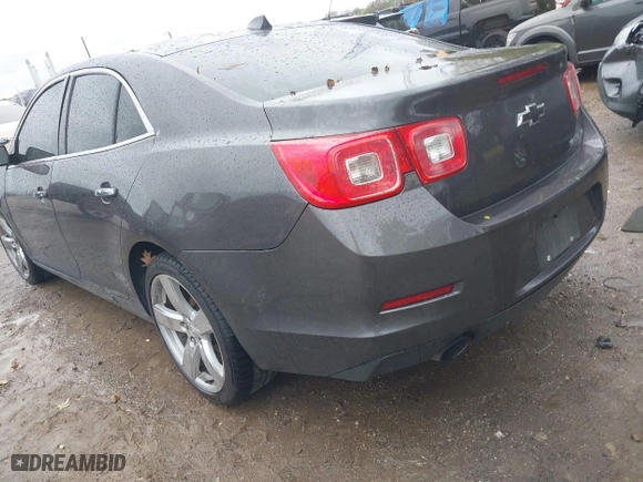 2013 Chevrolet Malibu LTZ with VIN 1G11H5SA1DF286288, listed as a IAAI auction lot 40457277 with 216,703 mi miles. Bid and sale history available at carsss.com. Image 3.