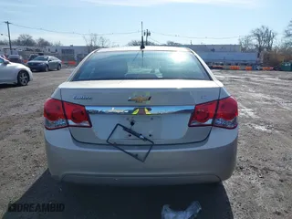 2014 Chevrolet Cruze 1LT with VIN 1G1PC5SB2E7449026, listed as a IAAI auction lot 41869826 with 117,635 mi miles. Bid and sale history available at carsss.com. Image 16.