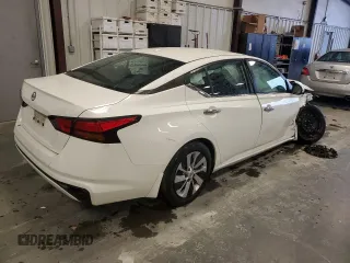 2019 Nissan Altima S with VIN 1N4BL4BV6KC180902, listed as a Copart auction lot 45063235 with 131,412 mi miles and Salvage Title. Bid and sale history available at DreamBid. Image 3.