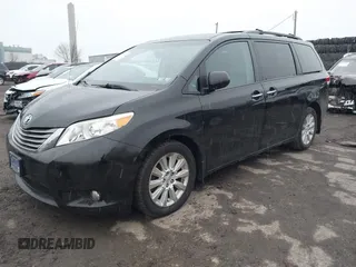 2014 Toyota Sienna Ltd with VIN 5TDDK3DCXES076542, listed as a IAAI auction lot 41559021 with 1 mi miles. Bid and sale history available at carsss.com. Image 2.