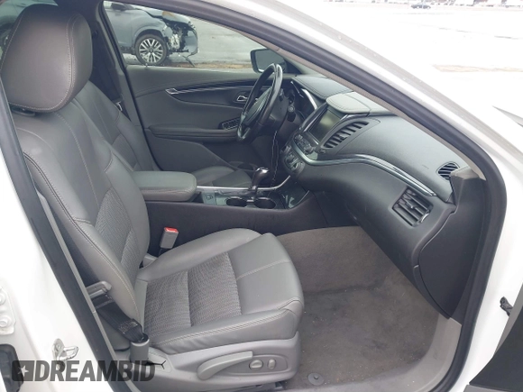 2018 Chevrolet Impala LT z VIN 2G1105S36J9116229, wystawiony jako IAAI lot #41112687 z przebiegiem 135 055 mil mil oraz . Historia ofert i sprzedaży dostępna na DreamBid. Obrazek 5.