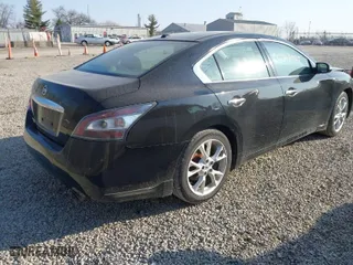 2012 Nissan Maxima 3.5 S with VIN 1N4AA5AP4CC841483, listed as a IAAI auction lot 41769087 with 187,600 mi miles. Bid and sale history available at carsss.com. Image 4.