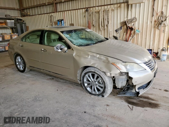 2010 Lexus ES 330 z VIN JTHBK1EG2A2409751, wystawiony jako Copart lot #57154485 z przebiegiem 103 033 mil mil oraz Szkoda całkowita • Salvage title. Historia ofert i sprzedaży dostępna na DreamBid. Obrazek 4.