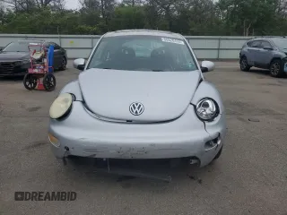 2002 Volkswagen Beetle GLS с VIN 3VWCB21C42M407845, выставлен на аукционе Copart как лот 60820455 с пробегом 125 244 миль миль и Чистый • Clean title. История ставок и продаж доступна на DreamBid. Изображение 5.