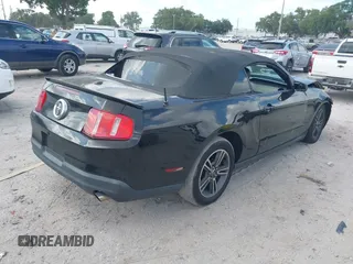 2010 Ford Mustang V6 с VIN 1ZVBP8EN8A5167067, выставлен на аукционе IAAI как лот 42365888 с пробегом 171 500 миль миль и . История ставок и продаж доступна на DreamBid. Изображение 4.