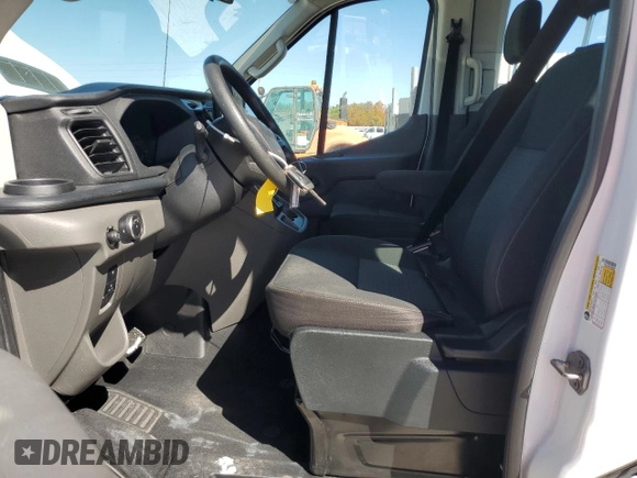 2023 Ford Transit Passenger XL with VIN 1FBAX2X88PKA80268, listed as a Copart auction lot 48070675 with 73,033 mi miles and Clean Title. Bid and sale history available at DreamBid. Image 7.