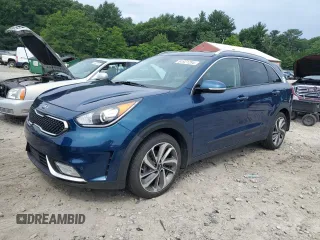 2019 Kia Niro Touring with VIN KNDCE3LCXK5345712, listed as a Copart auction lot 61921284 with 57,903 mi miles and Salvage Title. Bid and sale history available at carsss.com. Image 1.