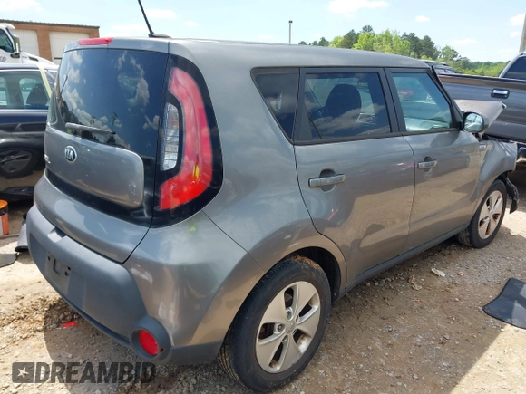 2015 Kia Soul with VIN KNDJN2A23F7158611, listed as a IAAI auction lot 41981820 with 102,716 mi miles and . Bid and sale history available at DreamBid. Image 4.