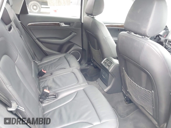 2017 Audi Q5 Premium Plus z VIN WA1L2AFP7HA095898, wystawiony jako IAAI lot #41886892 z przebiegiem 90 175 mil mil oraz . Historia ofert i sprzedaży dostępna na DreamBid. Obrazek 8.