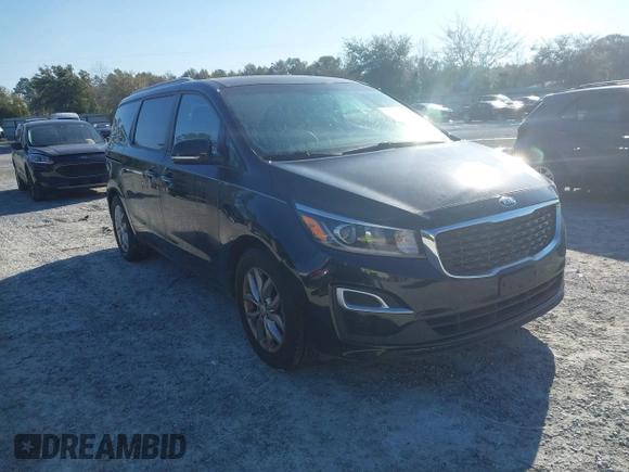 2019 Kia Sedona LX with VIN KNDMB5C1XK6537049, listed as a IAAI auction lot 41777727 with 86,987 mi miles. Bid and sale history available at carsss.com. Image 1.